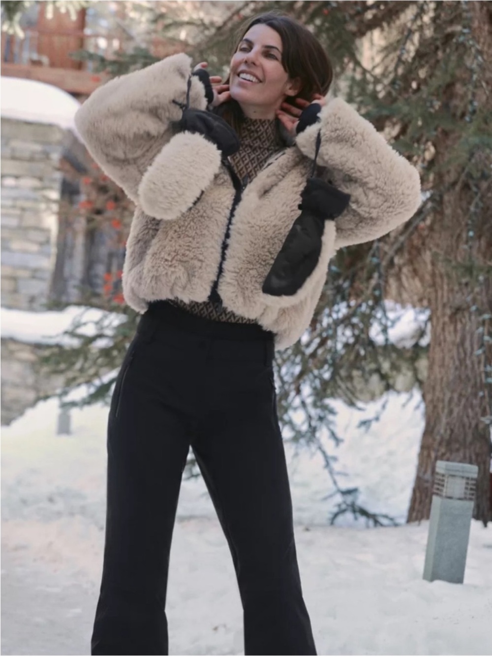 ZARA SKI SHORT FAUX FUR JACKET RECCO® TECHNOLOGY SKI COLLECTION